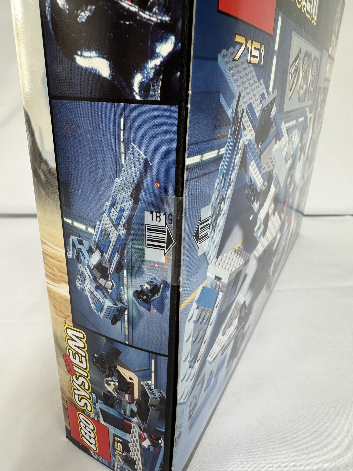 LEGO® Star Wars: Sith Infiltrator – 7151 – source:set Grade S-8