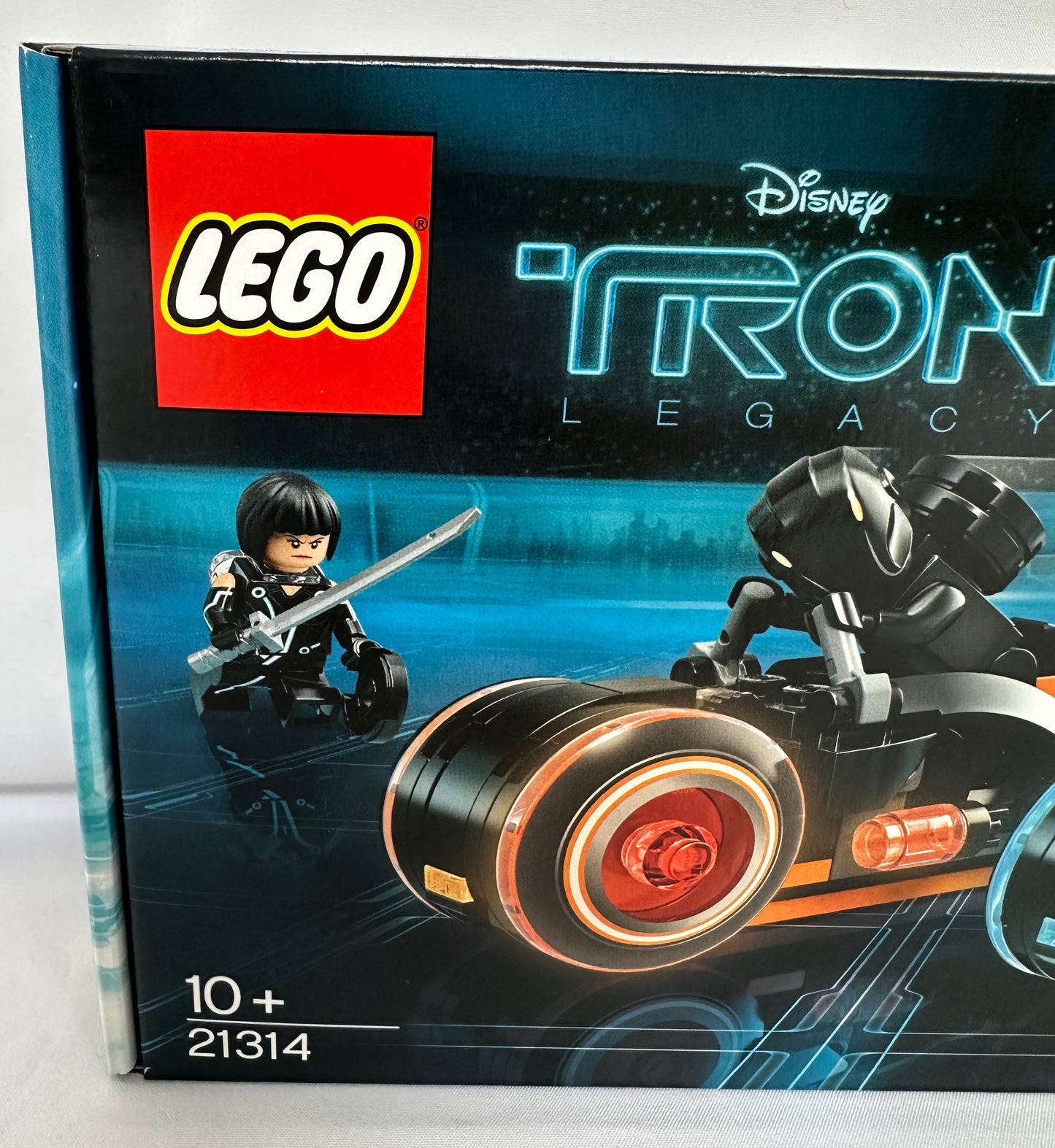 LEGO® Ideas: TRON: Legacy – 21314 – source:set Grade S-9