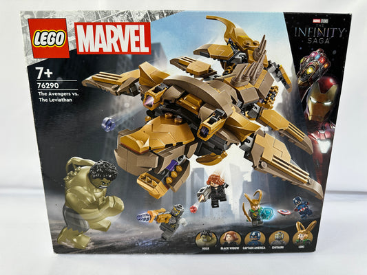LEGO Marvel Avengers set packaging featuring a gold robot and Hulk on a white background