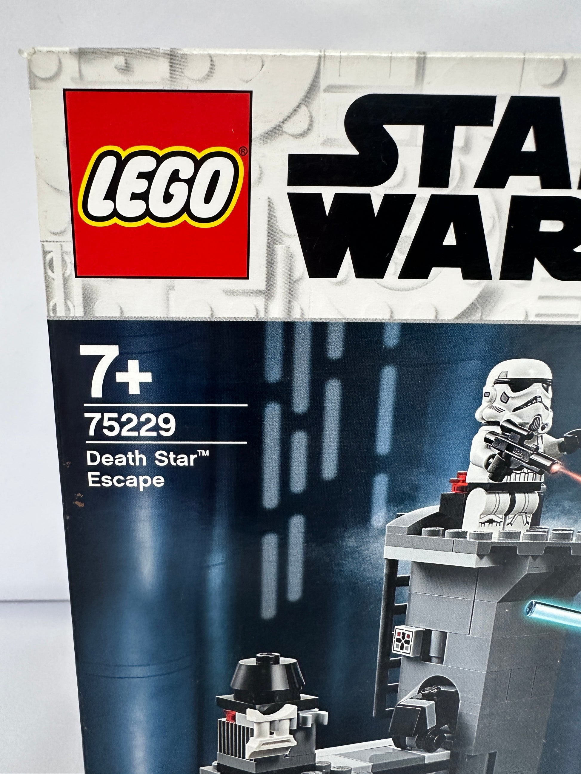 LEGO Star Wars Death Star Escape set packaging with branding and product details.