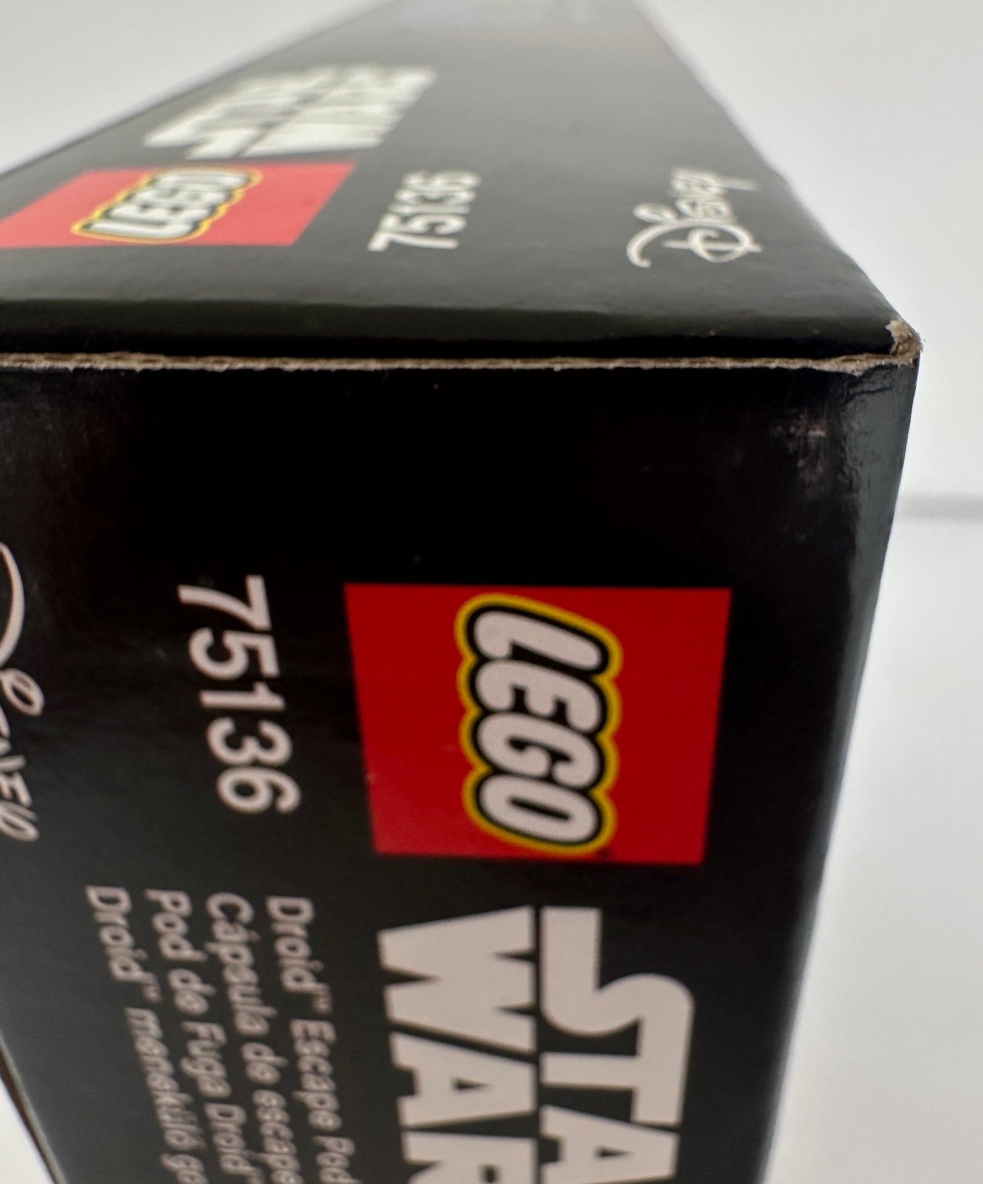 Close-up of a LEGO Star Wars packaging box with the LEGO logo.