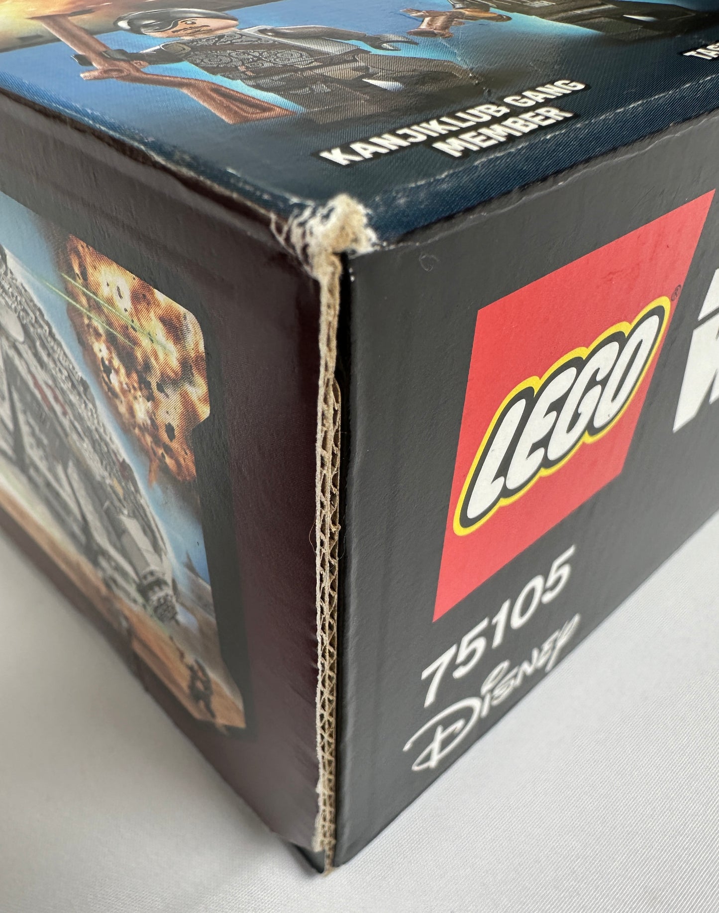 LEGO® Star Wars: Millennium Falcon – 75105 – source:set Grade S-7