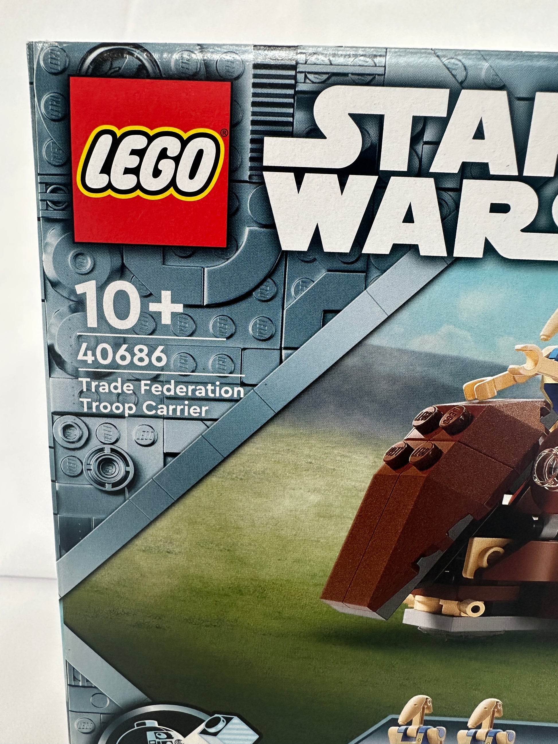LEGO Star Wars toy set packaging with branding and product details.