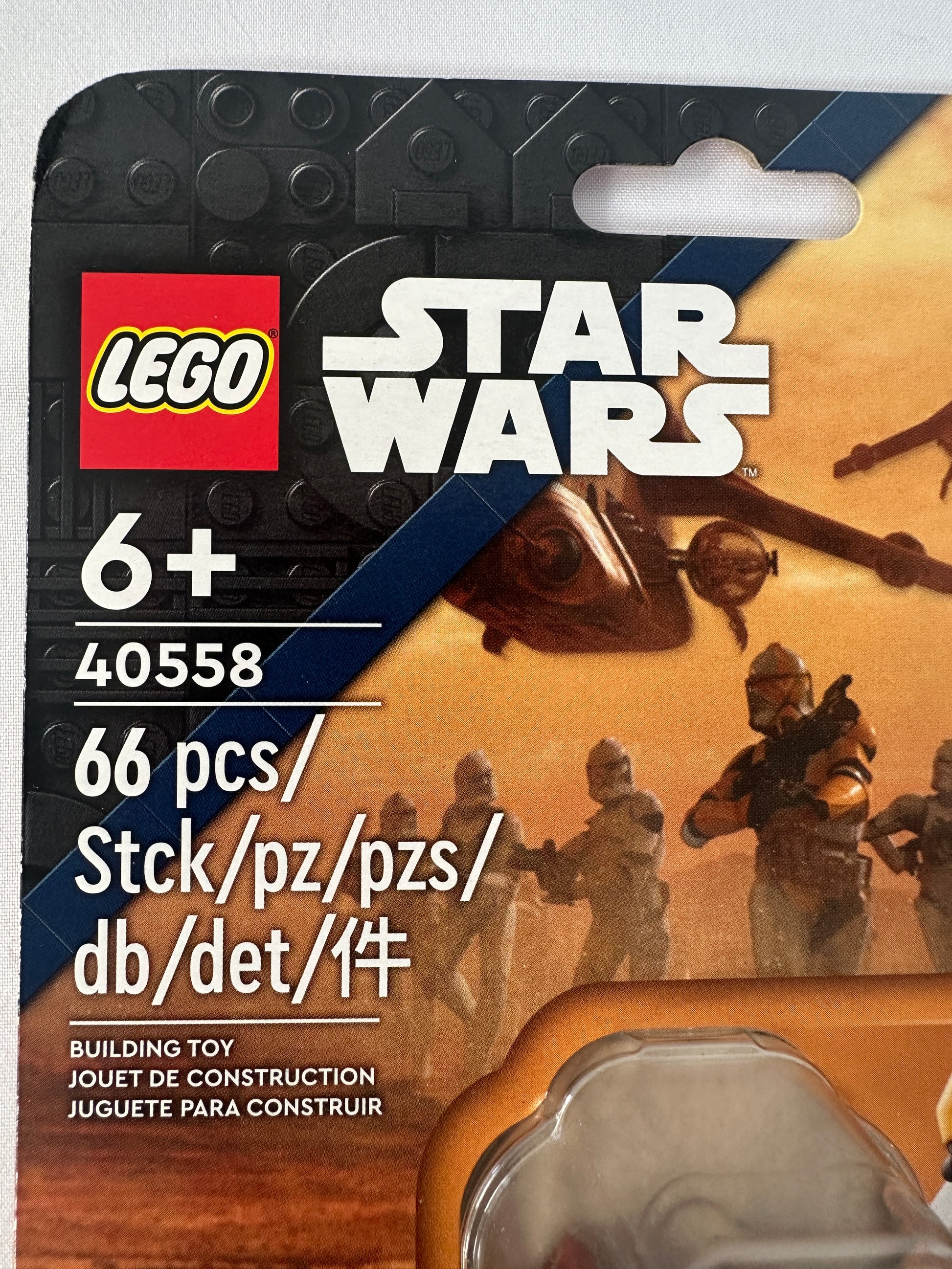 LEGO Star Wars packaging with toy figures and branding