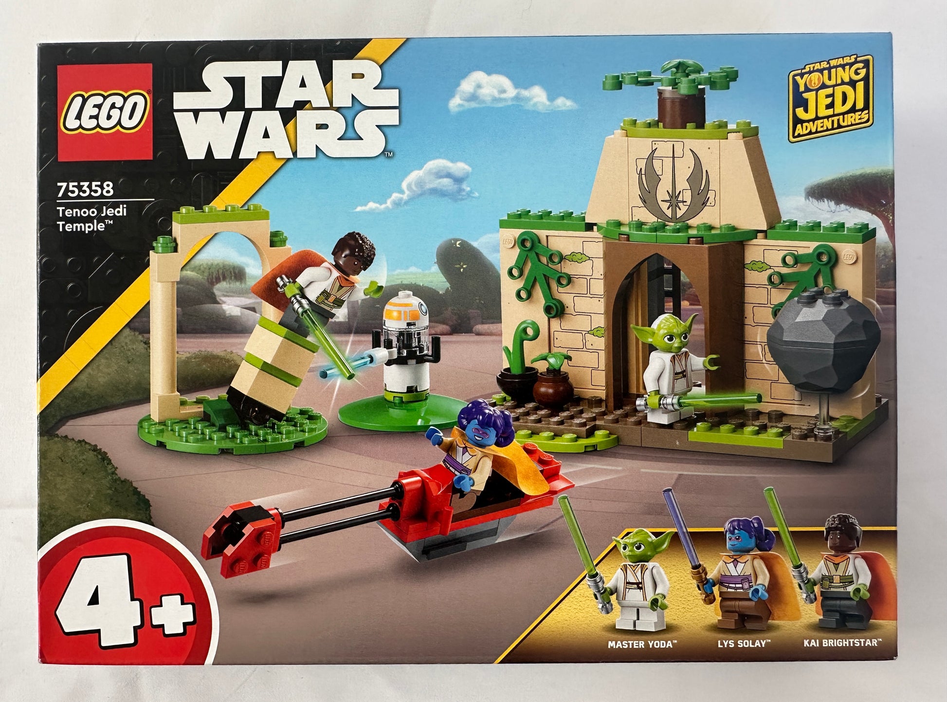 LEGO Star Wars Tenoo Jedi Temple set packaging with characters and structures.