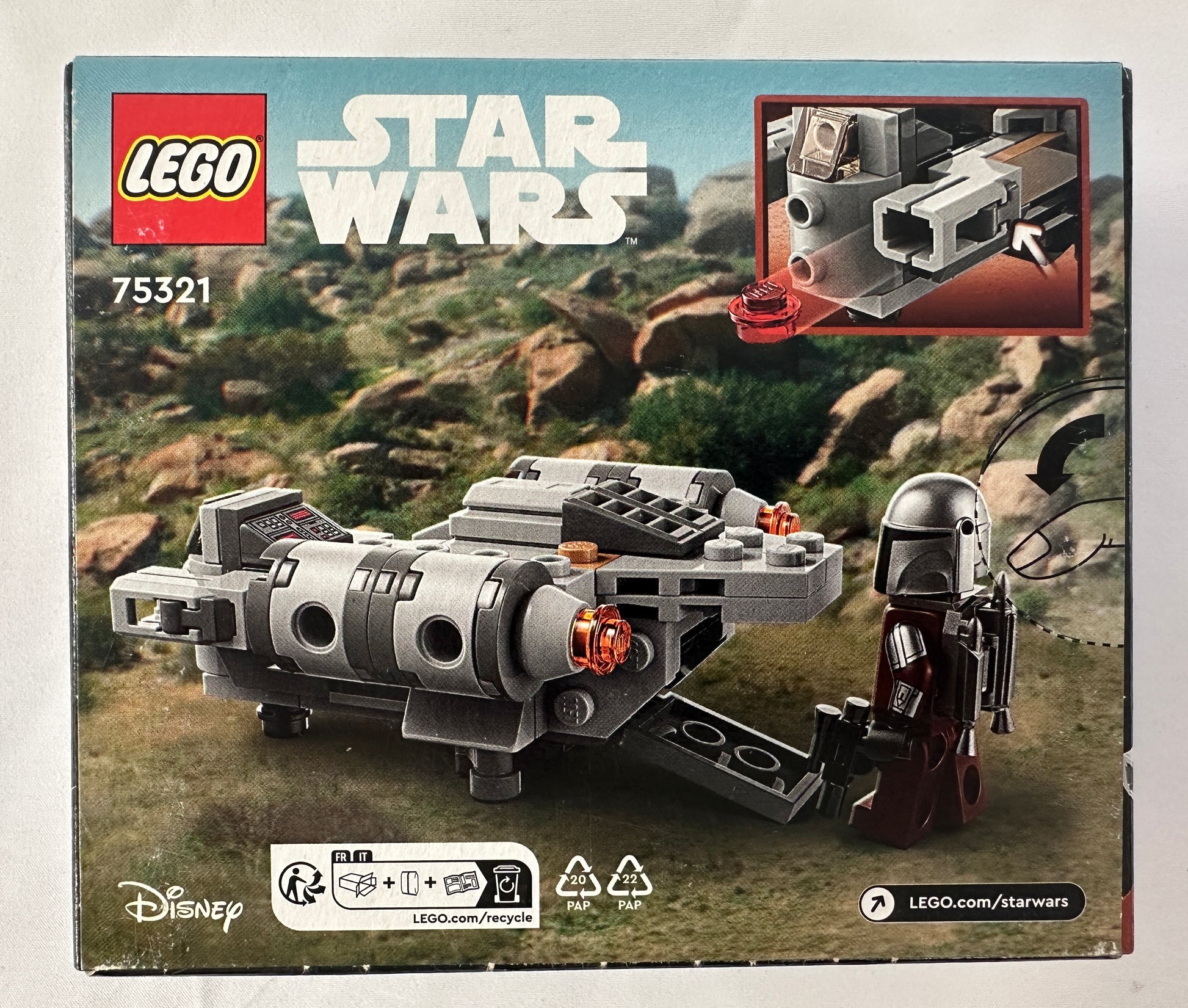 LEGO Star Wars packaging with a spaceship model and character, featuring the LEGO logo and 'Star Wars' branding.