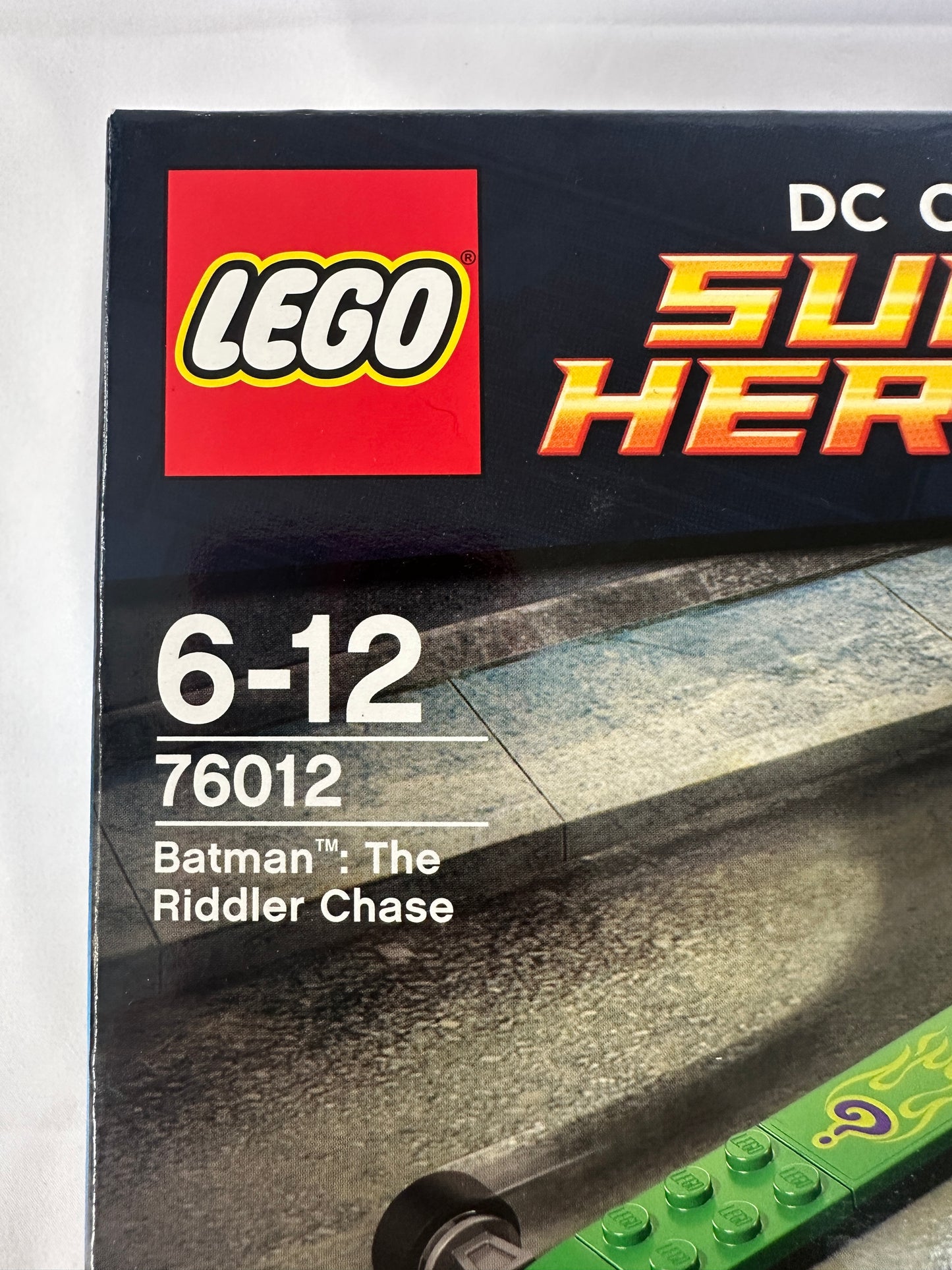 LEGO Batman The Riddler Chase set packaging with LEGO logo and product details.